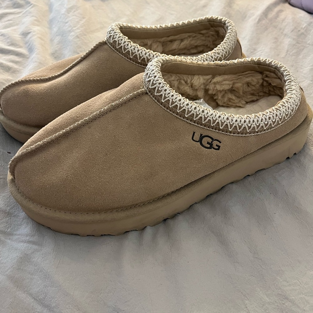 UGG Beige Slippers with Plush Lining